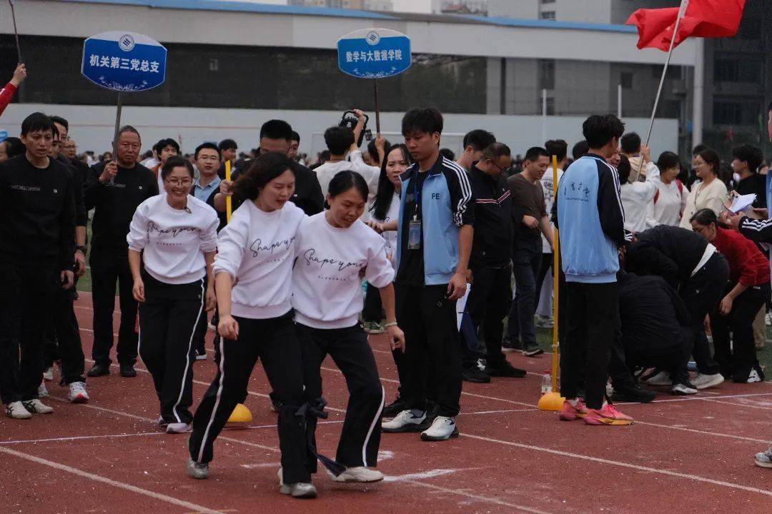 老年人年会游戏_会场热场小游戏中老年_会场游戏玩法老年人