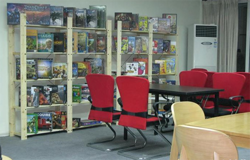 桌游店一般开在什么地方_开桌游店需要投入多少钱_开桌游店