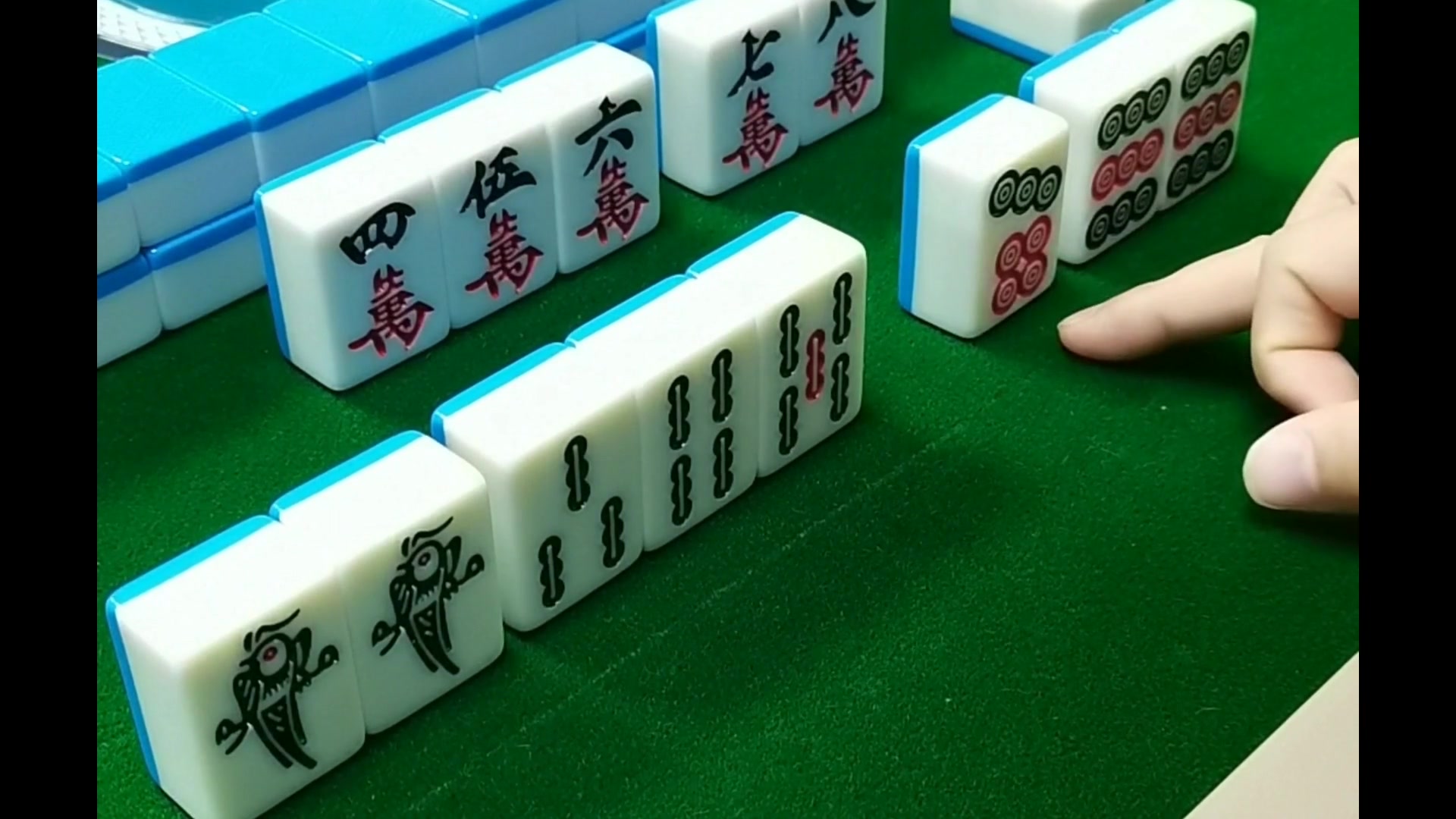 象棋暗棋规则炮吃炮_暗棋炮能打盖着的牌吗_暗棋规则炮可以吃什么
